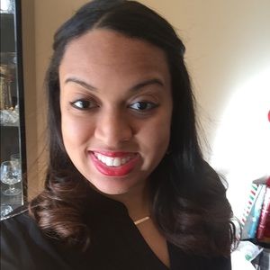 Meet your Posher, Sheena